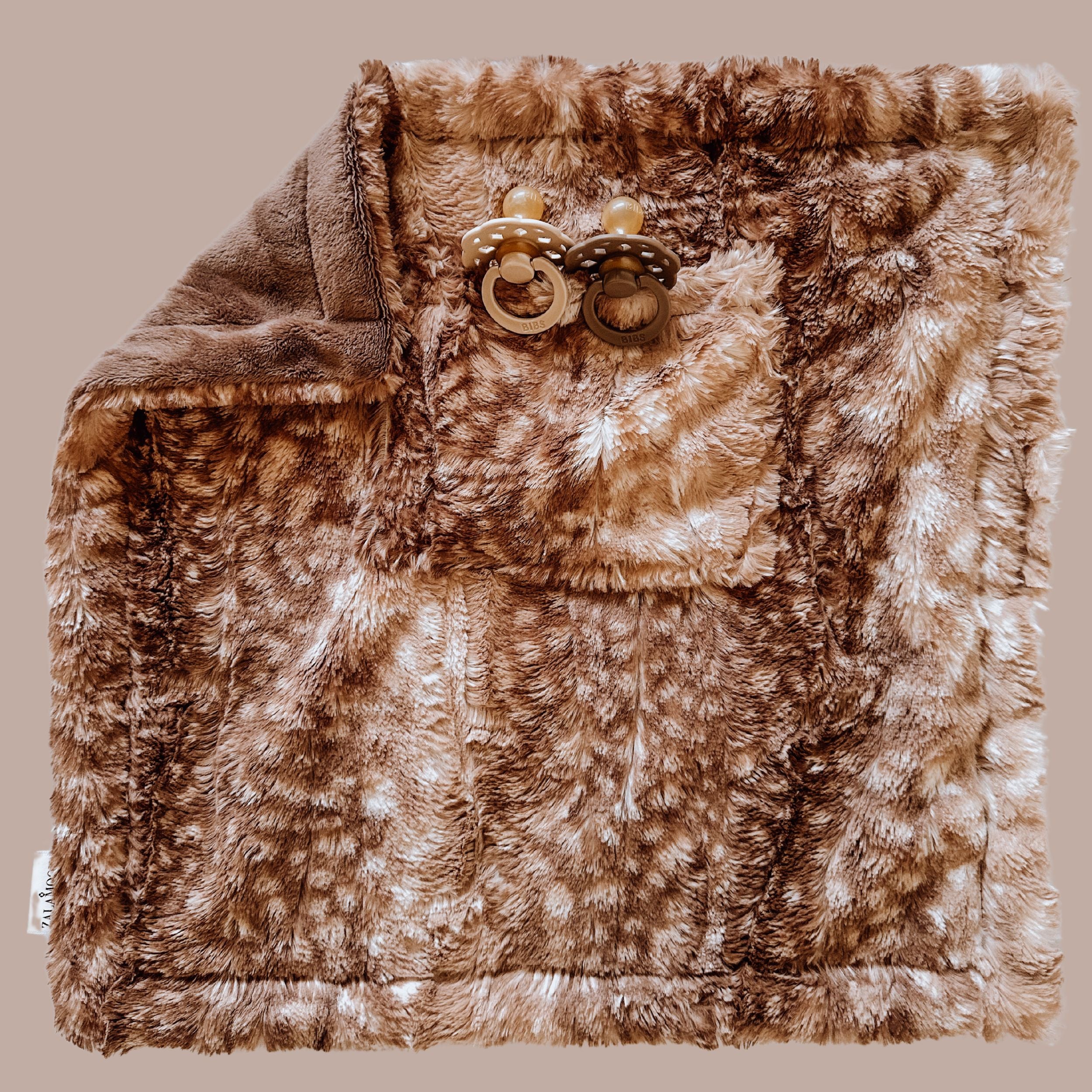 MINI LUNA PLUSH LUXIE POCKET BLANKETS - FAWN