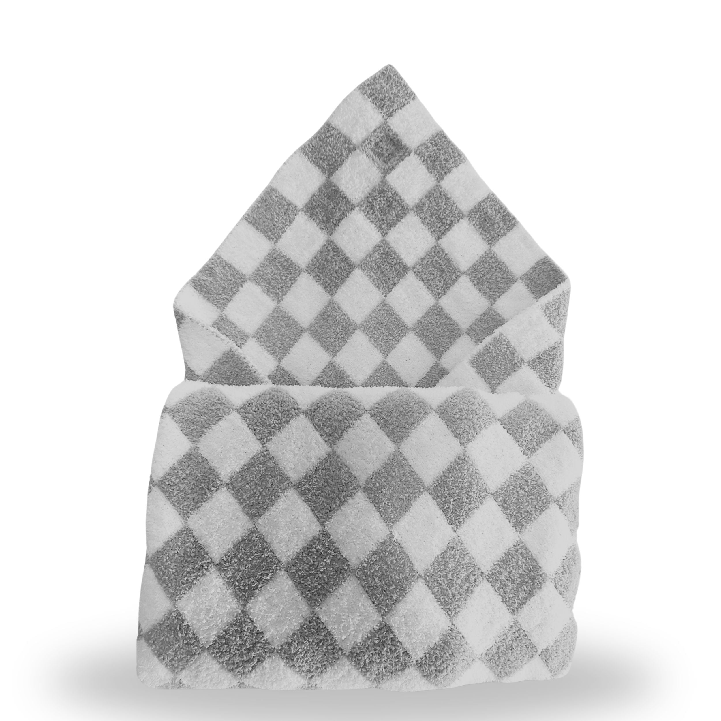 SLATE CHECKER AND CHESS BLANKET