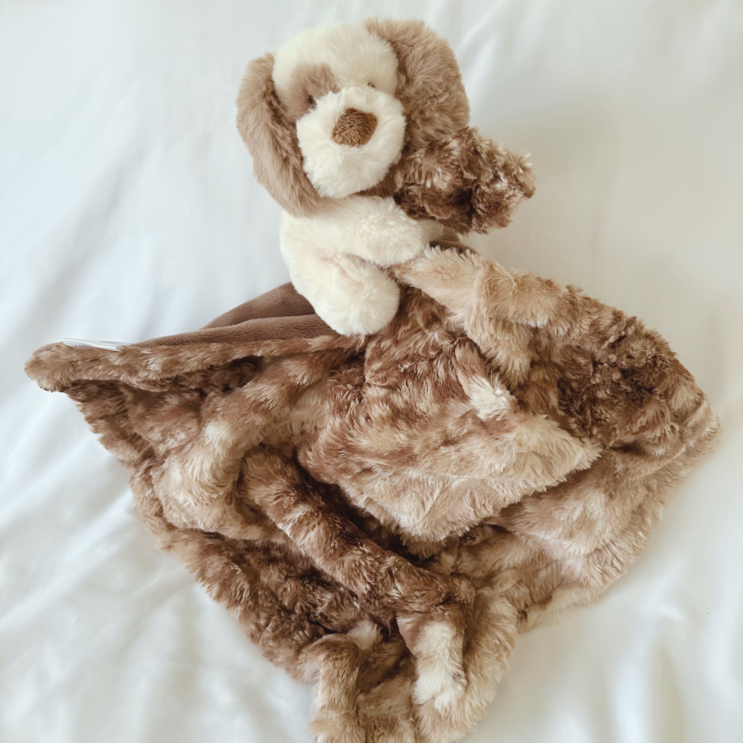 MINI LUNA PLUSH LUXIE POCKET BLANKETS - FAWN  with PUPPY