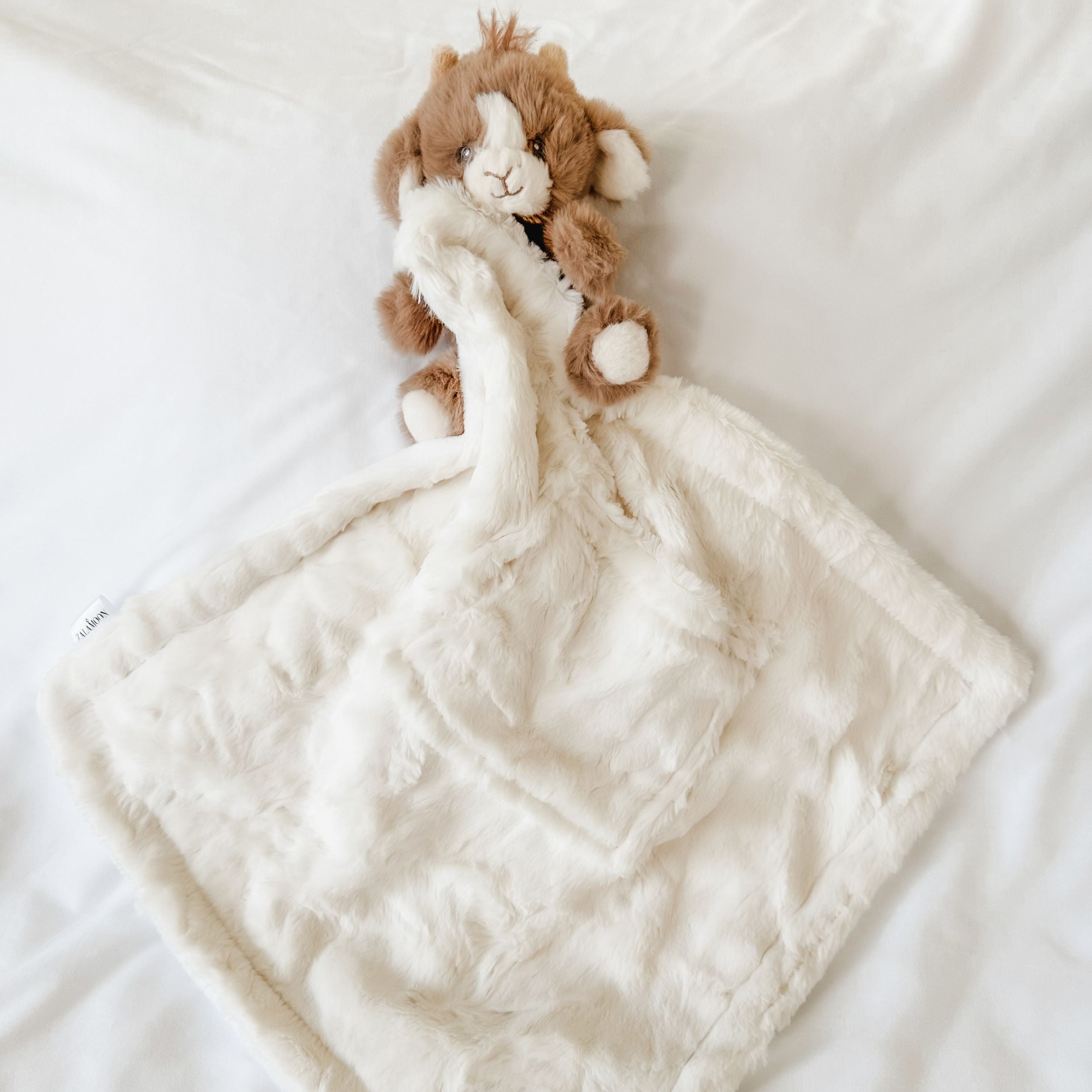 MINI LUNA PLUSH LUXIE POCKET BLANKETS - IVORY with BILLY GOAT